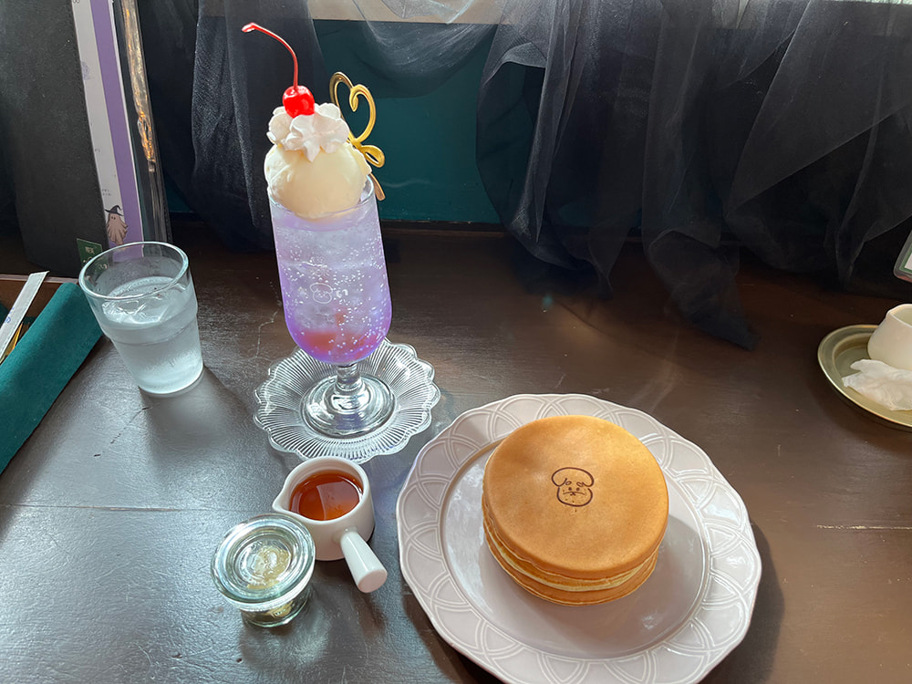 ホットケーキとクリームソーダ（パープル）